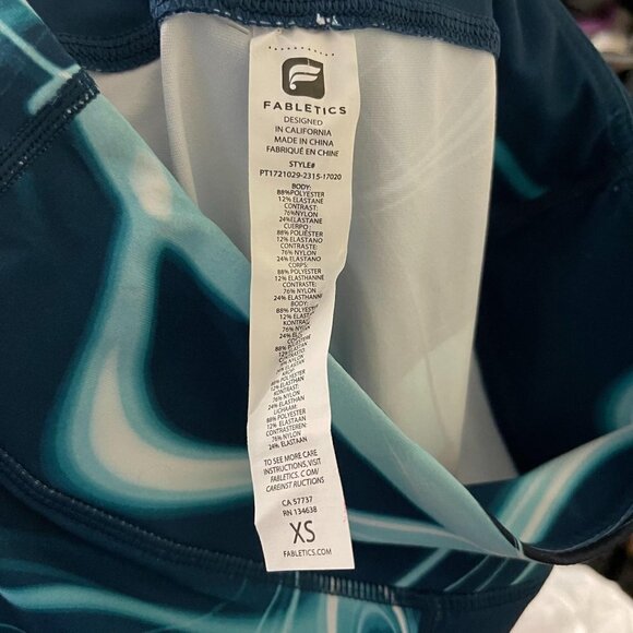 Fabletics Women's Cherise Wavelength Print Green Black Mesh Panel Leggings XS - Picture 3 of 8